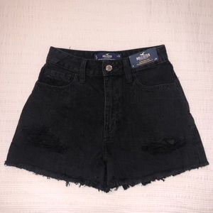 NWT Hollister ultra high-rise relaxed vintage denim shorts size 0 (w24)